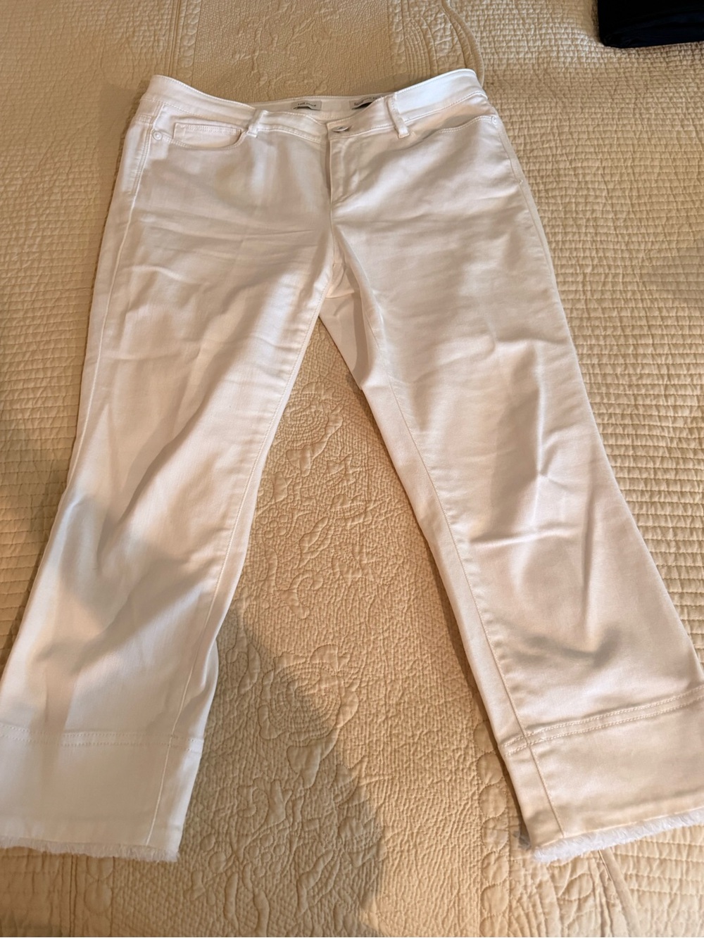 J. Jill Petite White Authentic Fit Cropped Denim Jeans